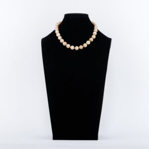 senai_jewels-708 Perlmutt Halskette in Beige