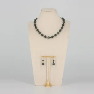 senai-jewels-halskette-216 Rhyolith Jaspis Schmuckset mit grünem Sandstein von Senai Jewels, handgefertigt in Zürich