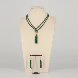 Lepidolith Schmuckset mit Perlenquasten – zweite Ansicht