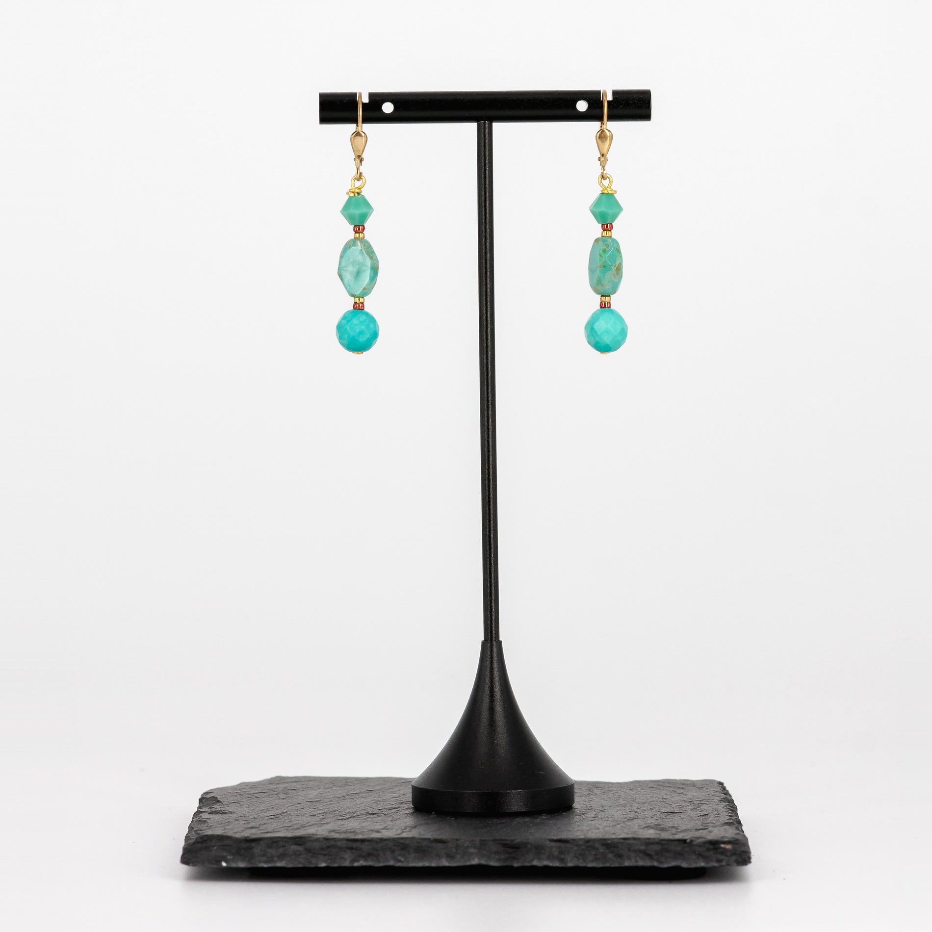 Amazonit Ohrringe mit Türkis und Glas von Senai Jewels, handgefertigt in Zürich