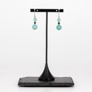 Chalcedon Ohrringe mit facettiertem Malachit von Senai Jewels, handgefertigt in Zürich